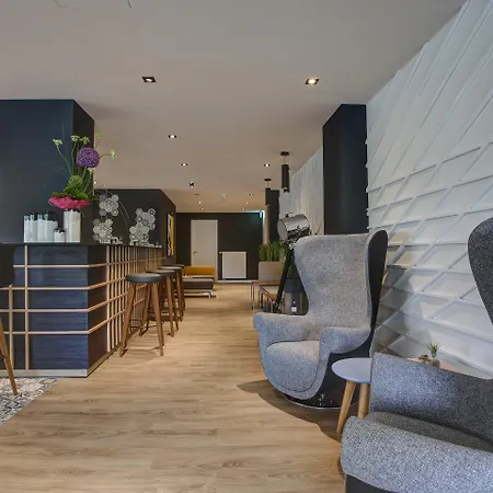 Vienna House Easy By Wyndham Hotel 3*