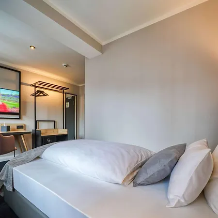 Vienna House Easy By Wyndham Otel 3*