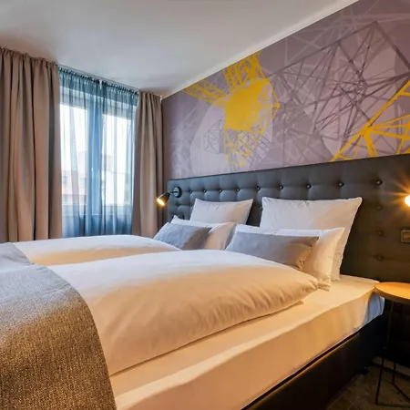 Vienna House Easy By Wyndham 3*