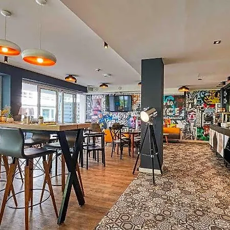 Hotel Vienna House Easy By Wyndham 3*