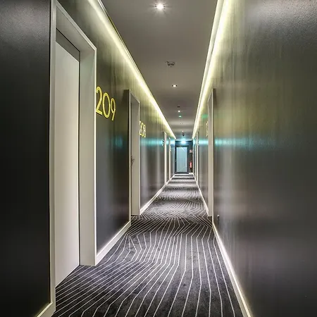 Otel Vienna House Easy By Wyndham 3*