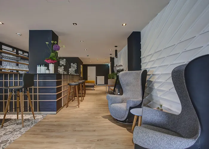 Vienna House Easy By Wyndham 3*