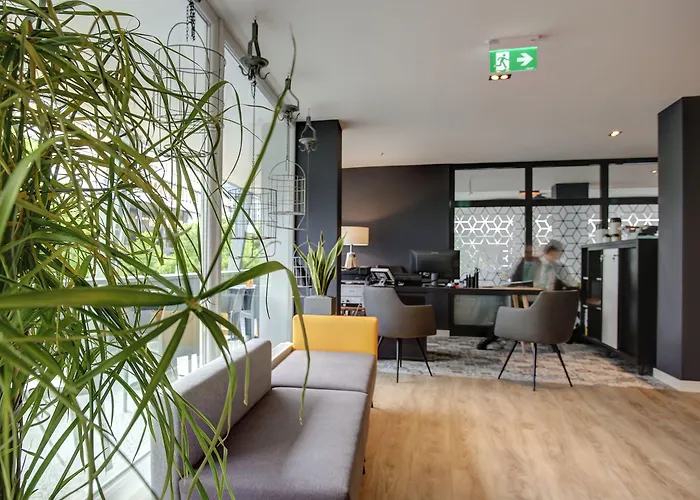 Vienna House Easy By Wyndham 3*